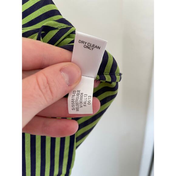 Banana Republic Oversized Stripped Button Up Silk LS Blouse Corporate Goth Green - Picture 5 of 6